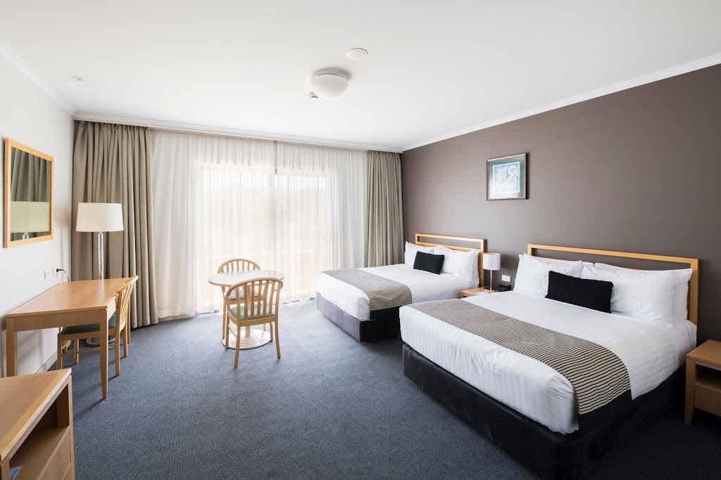 The Woden Hotel | lodging | Launceston St, Phillip ACT 2606, Australia | 0262817733 OR +61 2 6281 7733
