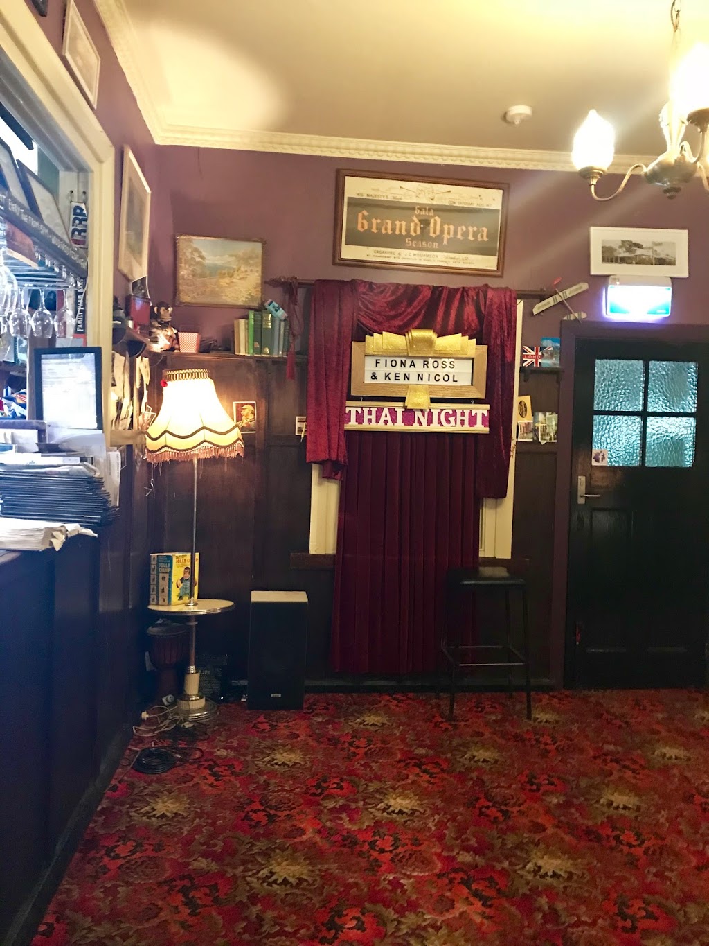 Radio Springs Hotel Bed & Breakfast | lodging | 1 High St, Lyonville VIC 3461, Australia | 0353485562 OR +61 3 5348 5562