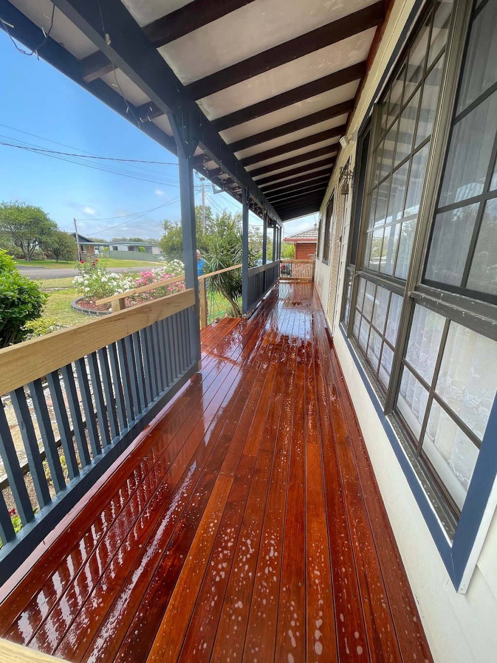 Raz Built Constructions | Cams Blvd, Summerland Point NSW 2259, Australia | Phone: 0431 674 677