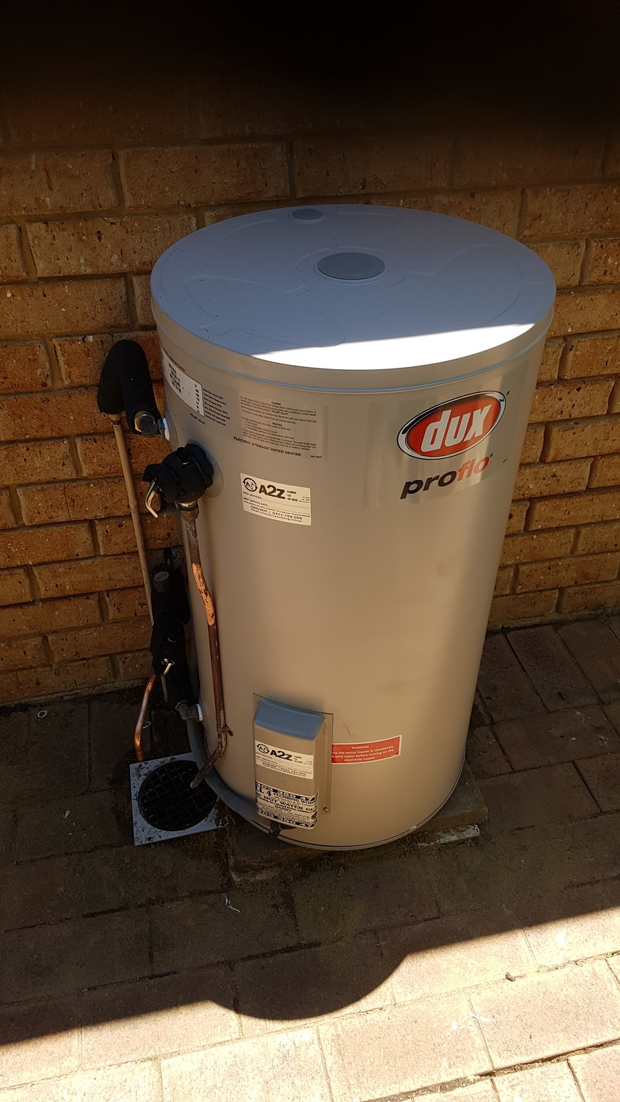A2Z Plumbing Gas And Hotwater | 4 Fulton Ln, Currambine WA 6028, Australia | Phone: 0421 799 060