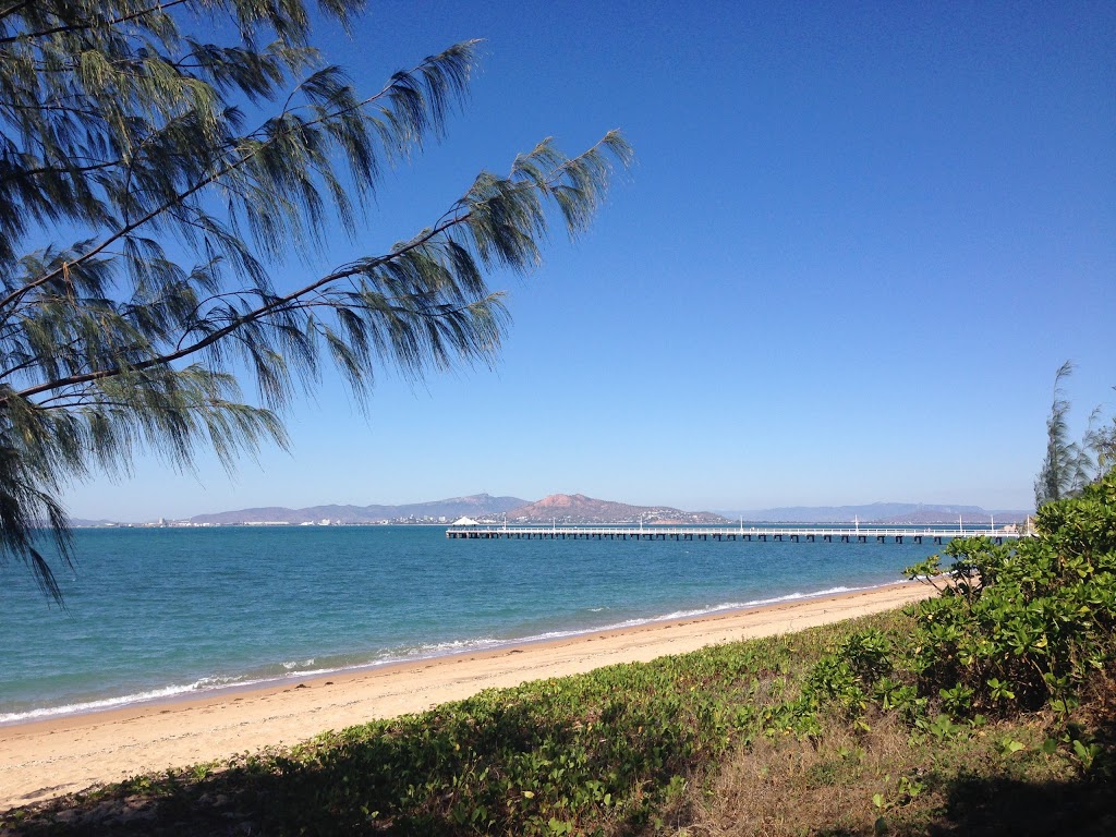 Picnic Bay Foreshore | park | Picnic Bay QLD 4819, Australia