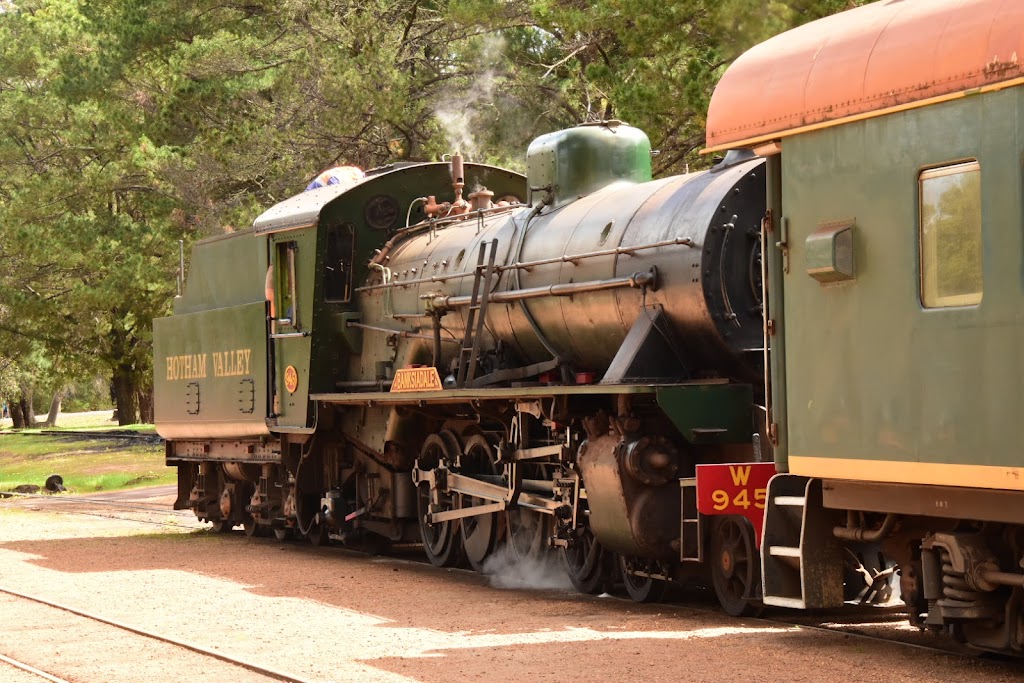 Hotham Valley Tourist Railway - Train Departure Point | 1 Marrinup Road, Dwellingup WA 6213, Australia | Phone: (08) 6278 1111