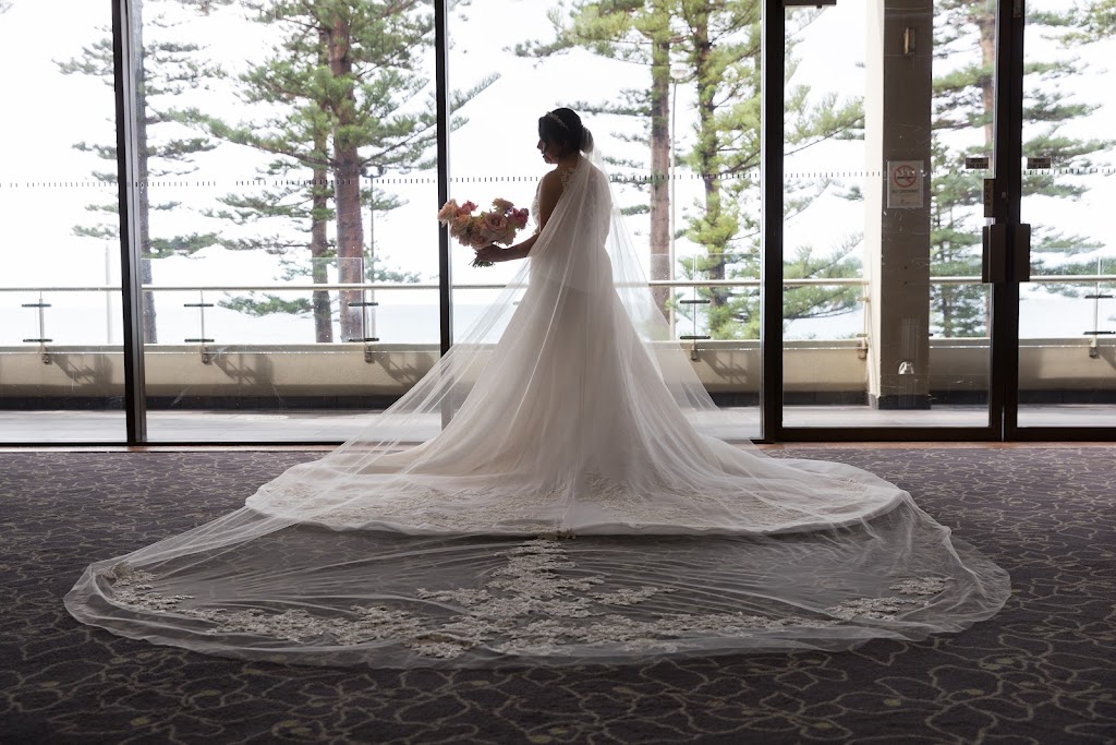 Sarah Assaf Couture | The Crest Business Park, Unit 25/50 Meatworks Ave, Oxford Falls NSW 2099, Australia | Phone: 0451 883 688