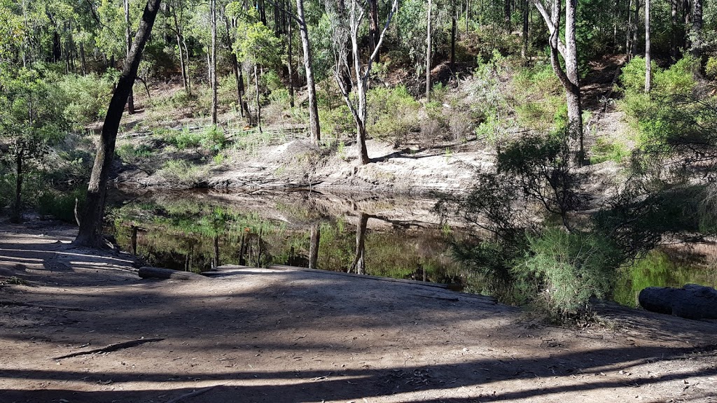 Stringers campground | River Rd, Nanga Brook WA 6215, Australia | Phone: (08) 9538 1078