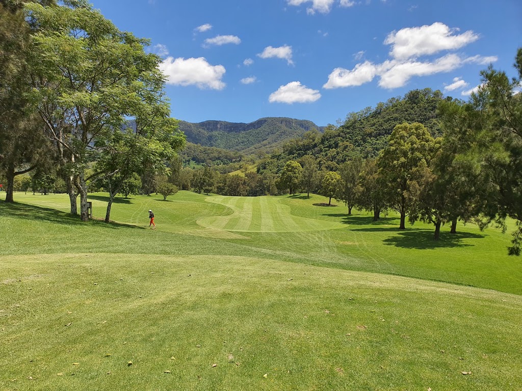 Calderwood Valley Golf Course | tourist attraction | 532 Calderwood Rd, Calderwood NSW 2527, Australia | 0242563055 OR +61 2 4256 3055