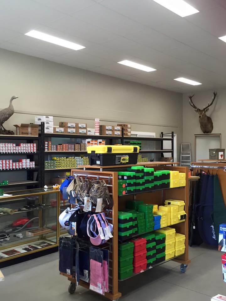 Calibre Country Tamworth | clothing store | 4 Hawker Rd, Tamworth NSW 2340, Australia | 0267625318 OR +61 2 6762 5318