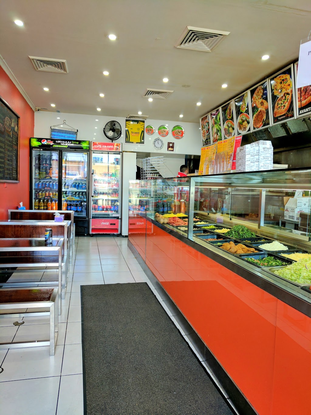 Avanti Pizza & Kebabs | meal delivery | 4/11 Zoe Pl, Mount Druitt NSW 2770, Australia | 0298327799 OR +61 2 9832 7799
