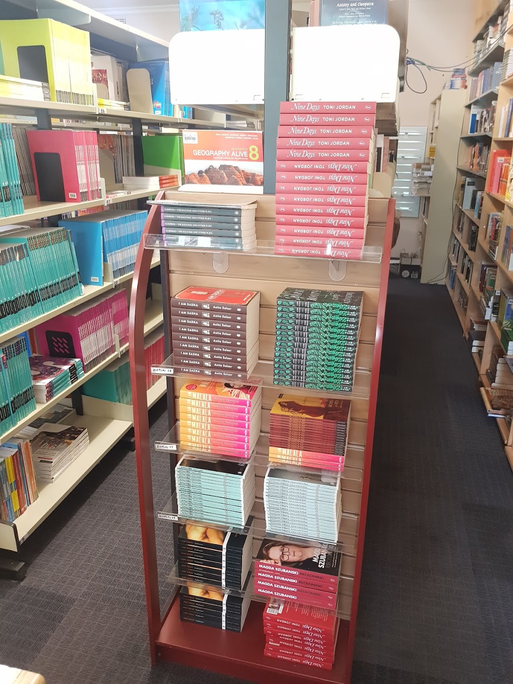 I LOVE BOOKS | book store | 12 Arcade Rd, Mont Albert North VIC 3129, Australia | 0398981677 OR +61 3 9898 1677