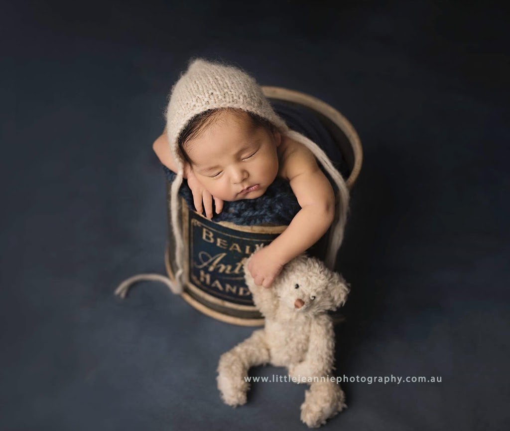 Little Jeannie Photography | 51a Arnott Rd, Marayong NSW 2768, Australia | Phone: 0401 761 549