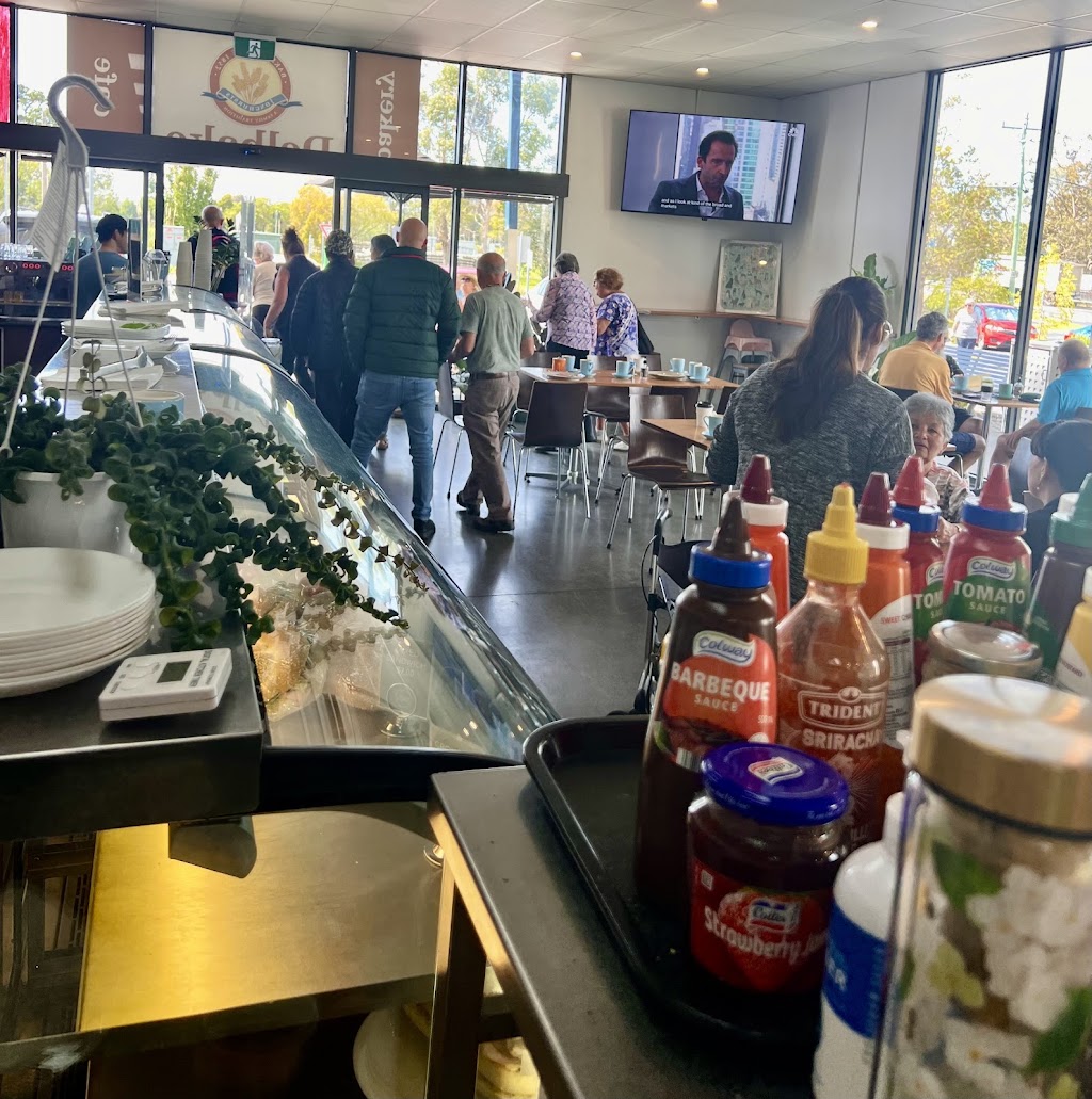 Pauls Bakery Cafe | 96 Baxter-Tooradin Rd, Baxter VIC 3911, Australia | Phone: (03) 5971 2900