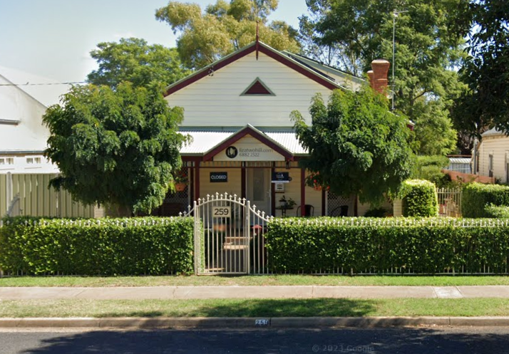 Liza Twohill Holistic Health | 259 Brisbane St, Dubbo NSW 2830, Australia | Phone: (02) 6882 2322