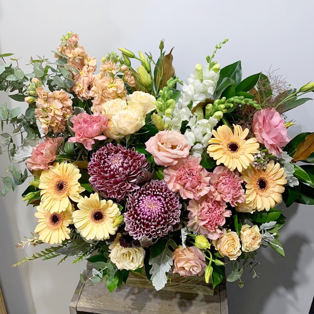 Westmead Hospital Florist | florist | 166 Hawkesbury Rd, Westmead NSW 2145, Australia | 0296333447 OR +61 2 9633 3447