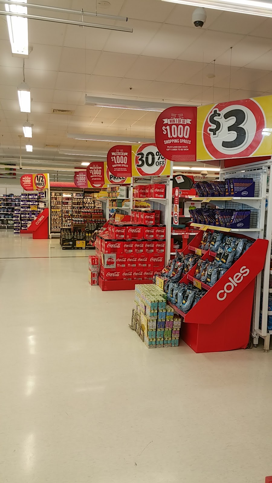 Coles Tannum Sands | supermarket | Hampton Drv & Booth Ave, Tannum Sands Shopping Centre, Tannum Sands QLD 4680, Australia | 0749733788 OR +61 7 4973 3788