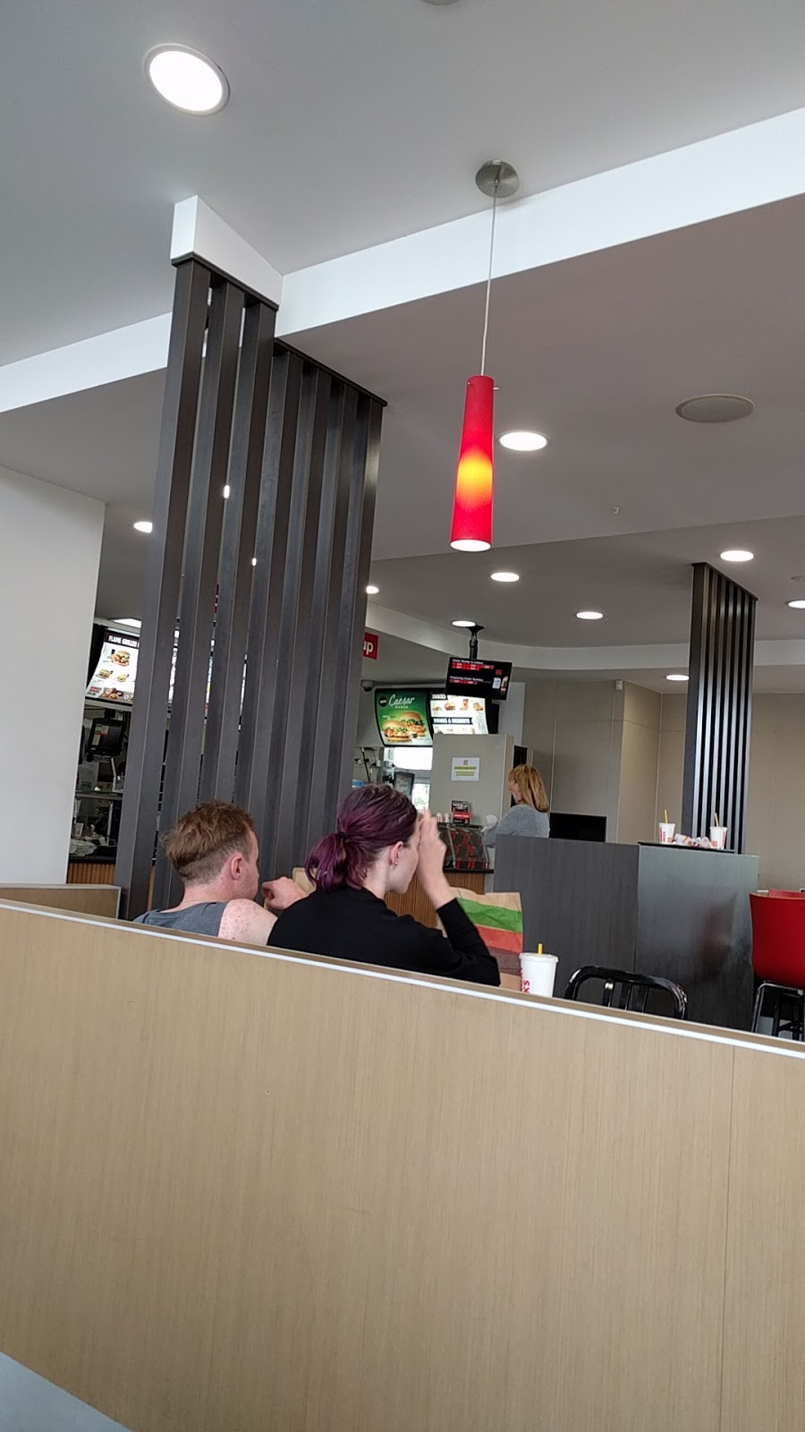 Hungry Jacks Carrum Downs | restaurant | 100 Hall Rd, Carrum Downs VIC 3201, Australia | 0397828937 OR +61 3 9782 8937