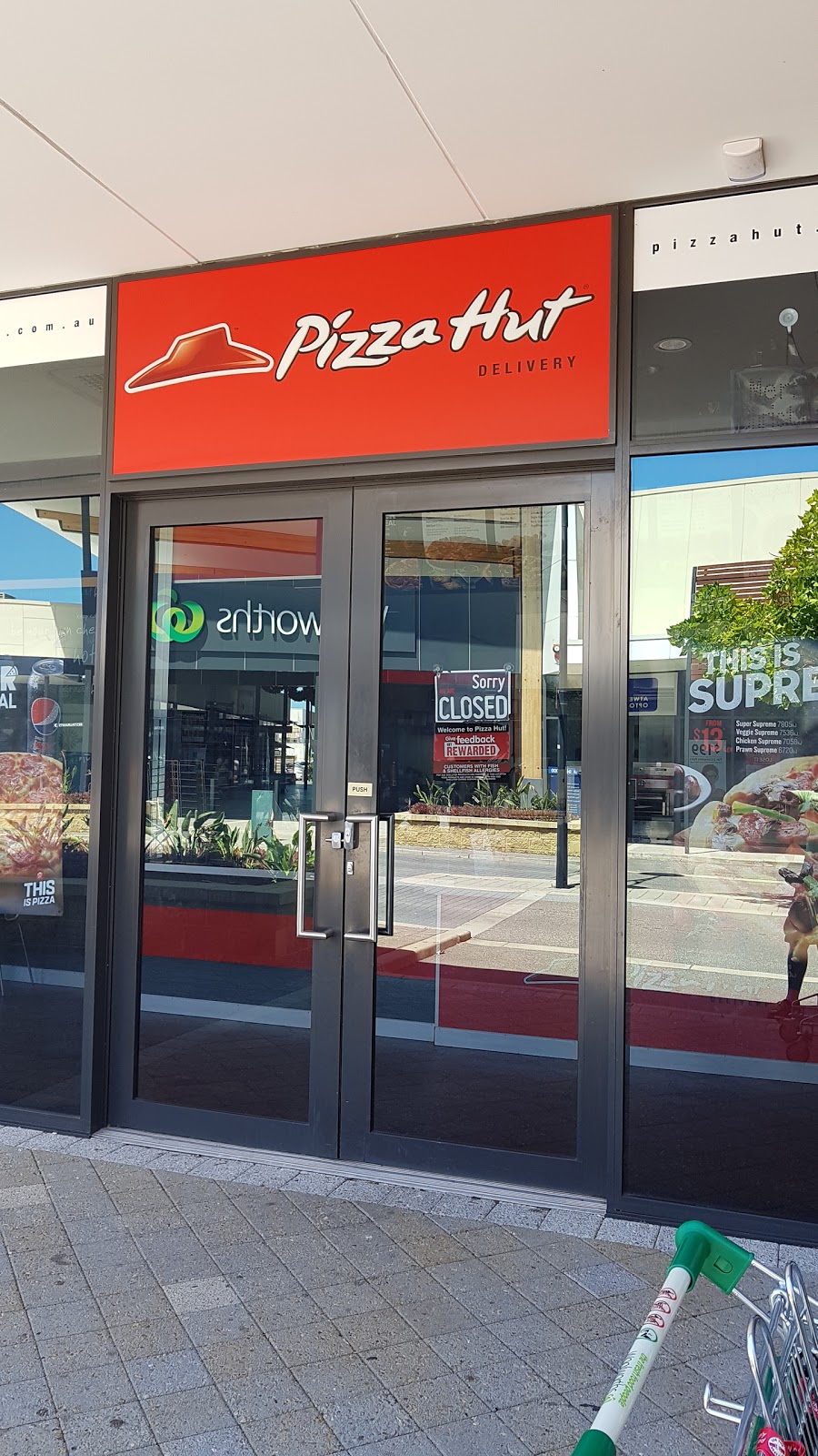 Pizza Hut Harvest Lakes | meal delivery | Shop T14 Harvest Lakes Shopping Centre, 89 Lyon Rd, Atwell WA 6164, Australia | 131166 OR +61 131166