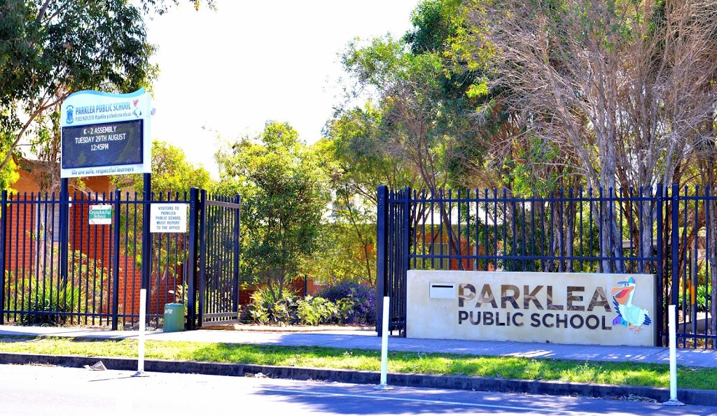 Parklea Public School | school | 205 Glenwood Park Dr, Glenwood NSW 2768, Australia | 0296292518 OR +61 2 9629 2518
