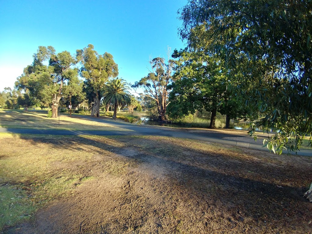Woodlands Park | park | 141A Woodland St, Essendon VIC 3040, Australia
