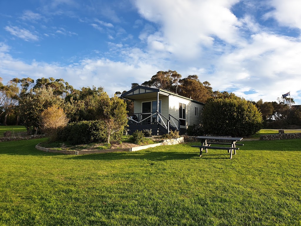 Tidal Dreaming Seaview Cottages | 38 Dalgleish Rd, Yanakie VIC 3960, Australia | Phone: 0477 017 663