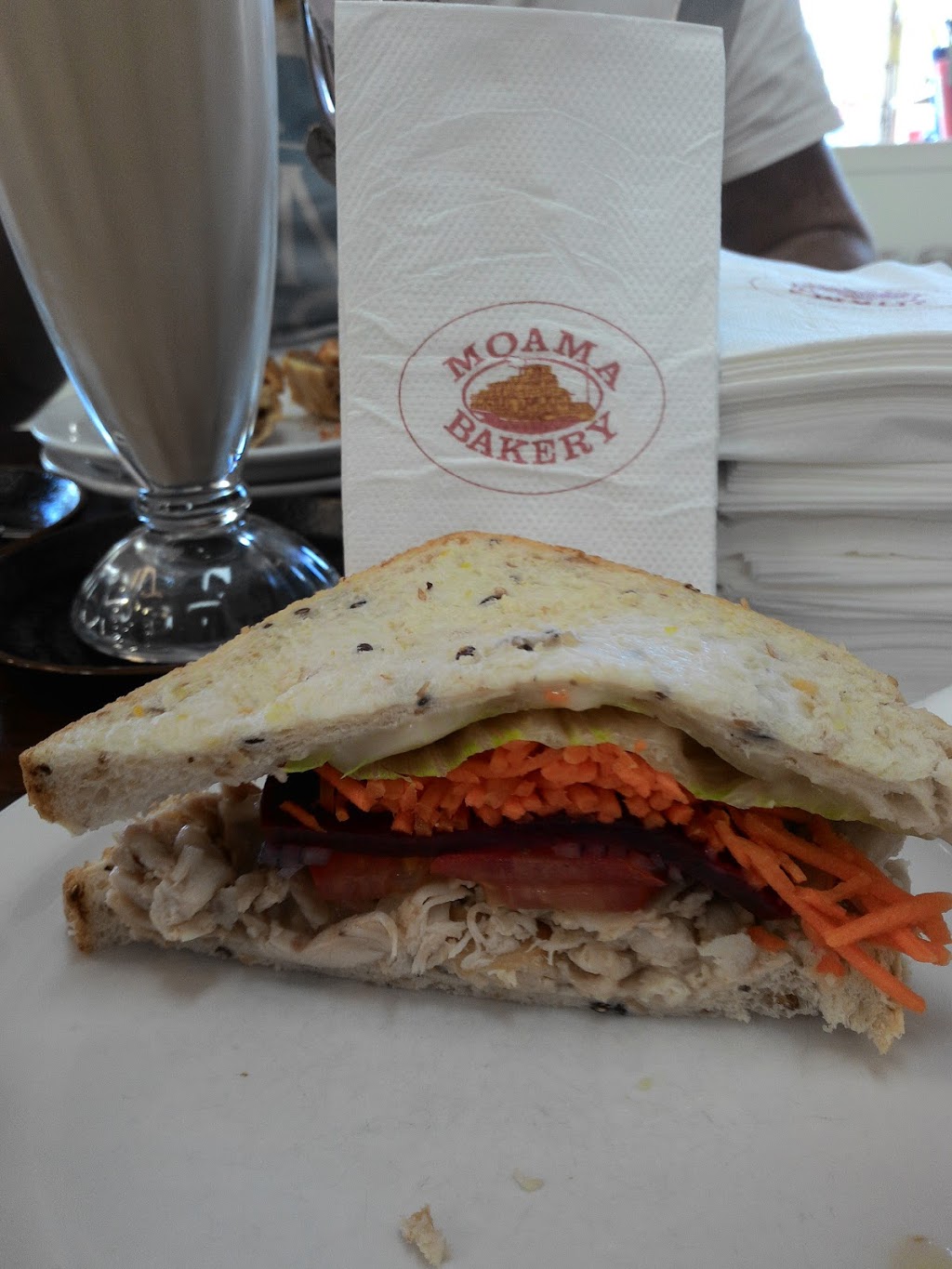 Moama Bakery Port Cafe | bakery | 590 High St, Echuca VIC 3564, Australia | 0354806615 OR +61 3 5480 6615
