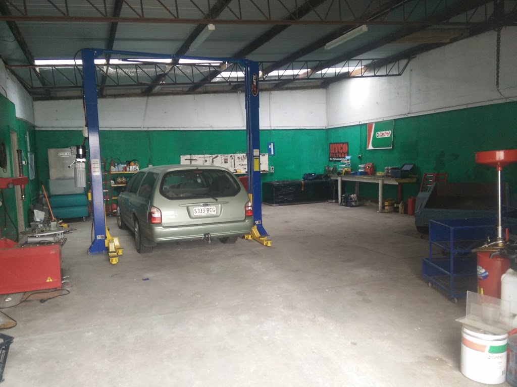 BP Auto Zone, A Car workshop for all mechanical repairs in mount | car dealer | 1/82 Jubilee Hwy W, Mount Gambier SA 5290, Australia | 0887251092 OR +61 8 8725 1092