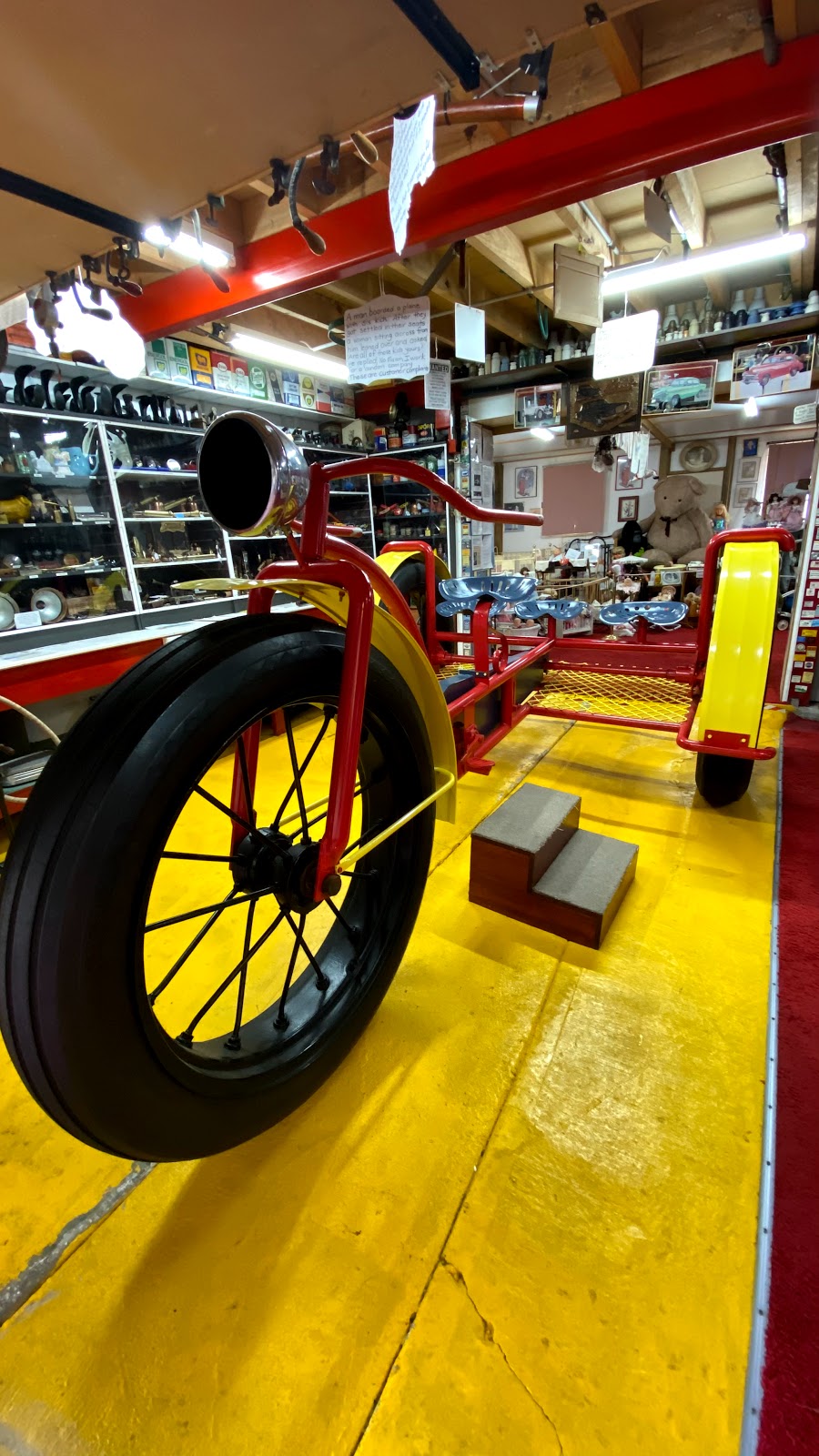 Feasts Classic Car Collection And Memorabilia Museum | tourist attraction | LOT 3, Lower Nelson Rd W, Port Macdonnell SA 5291, Australia | 0429368342 OR +61 429 368 342
