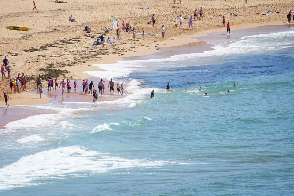Avalon Beach Surf Life Saving Club |  | 558A Barrenjoey Rd, Avalon Beach NSW 2107, Australia | 0299183298 OR +61 2 9918 3298