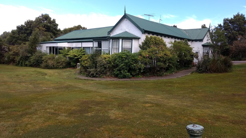 Strahan Wilderness Lodge | Sarson Close (off Ocean Beach Road), Strahan TAS 7468, Australia | Phone: (03) 6471 7142