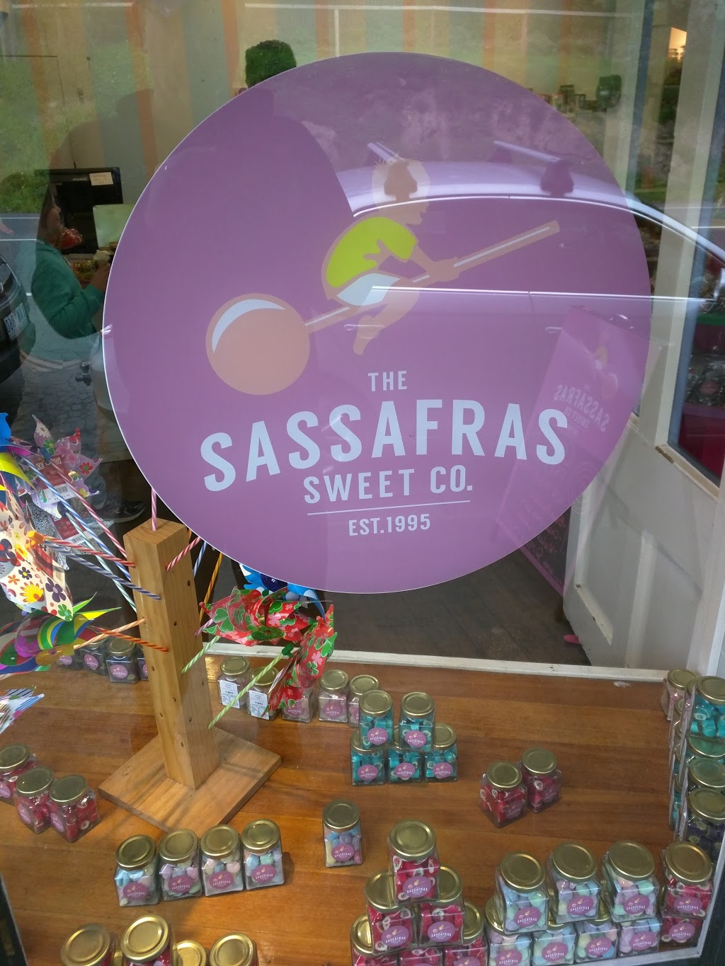 The Sassafras Sweet Co | 207 Yarra St, Warrandyte VIC 3113, Australia | Phone: (03) 9844 3011