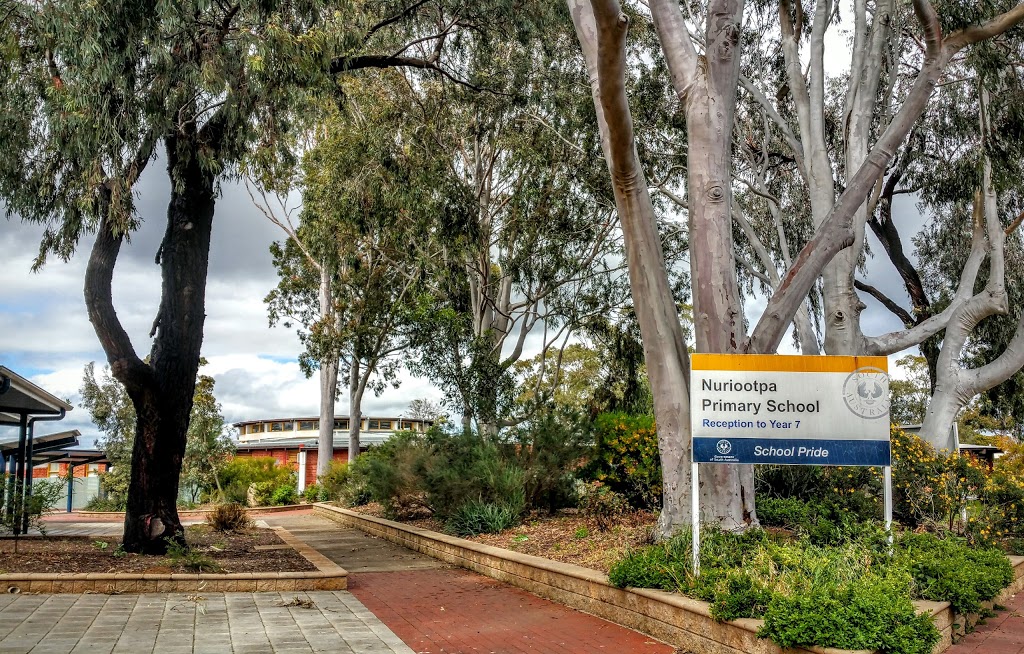 Nuriootpa Primary School | school | 15 Buna Terrace, Nuriootpa SA 5355, Australia | 0885621040 OR +61 8 8562 1040