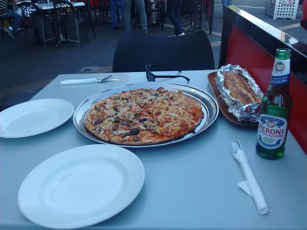 Melrose Pizza | 197 Melrose Dr, Tullamarine VIC 3043, Australia | Phone: (03) 9338 5625