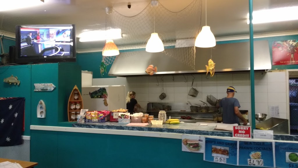 Challis Road Fish and Chips | restaurant | 3/42 Challis Rd, Armadale WA 6112, Australia | 0893993474 OR +61 8 9399 3474