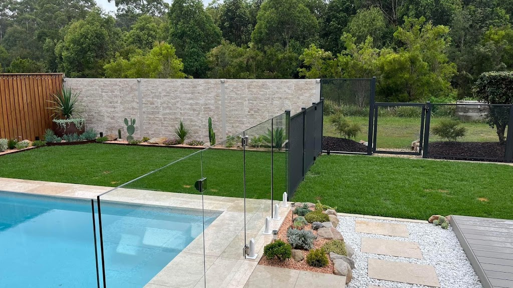 Screen It Coffs Coast | 102 Overlander Rd, Moonee Beach NSW 2450, Australia | Phone: 0418 601 861