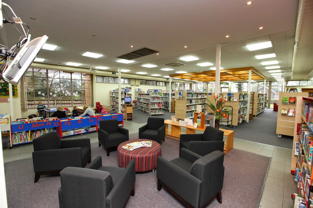 Glenelg Libraries - Portland | library | 32 Bentinck St, Portland VIC 3305, Australia | 0355222265 OR +61 3 5522 2265