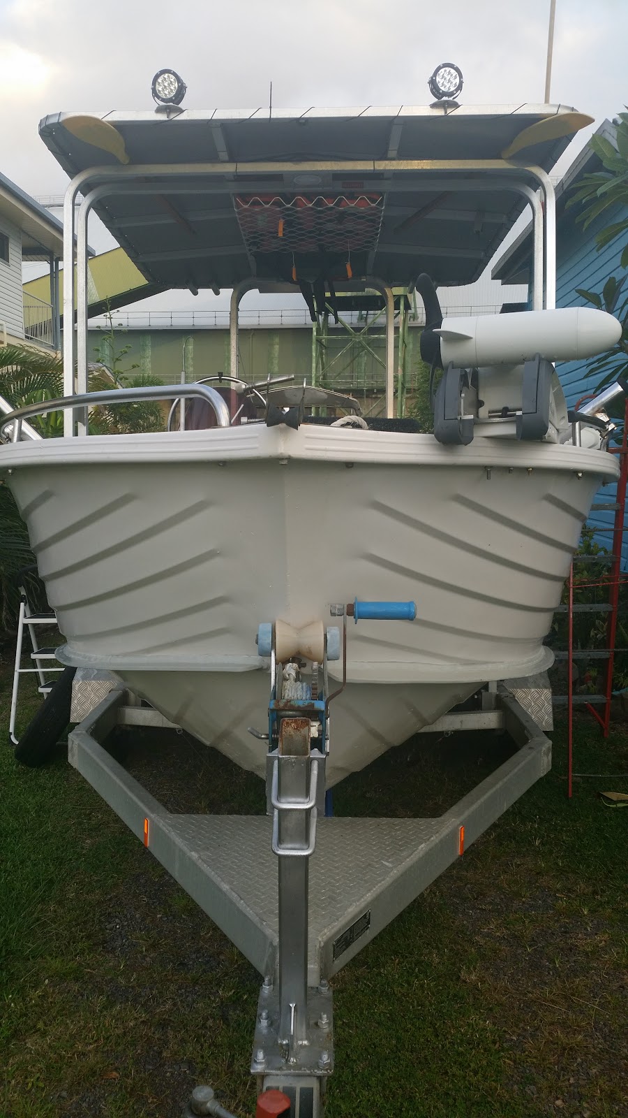 Lucinda Fishing Guide and Charters | 10 Bruce Parade, Lucinda QLD 4850, Australia | Phone: 0403 211 242