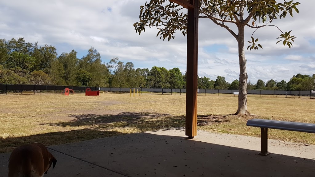 Manning Esplanade Dog Off Leash Area | park | Thornlands QLD 4164, Australia | 0738298999 OR +61 7 3829 8999