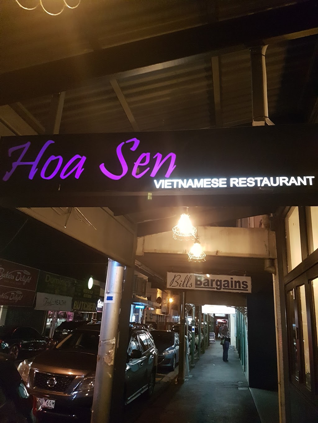 Hoa Sen | restaurant | 8 Anderson St, Yarraville VIC 3013, Australia | 0390785448 OR +61 3 9078 5448