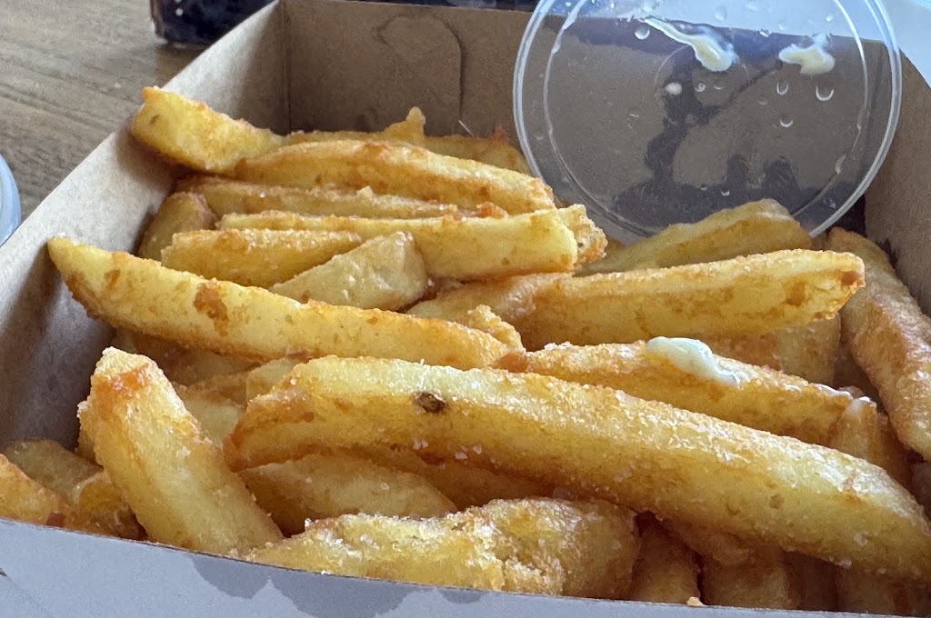 Culburra Beach Takeaway | 171 Prince Edward Ave, Culburra Beach NSW 2540, Australia | Phone: 0402 655 073
