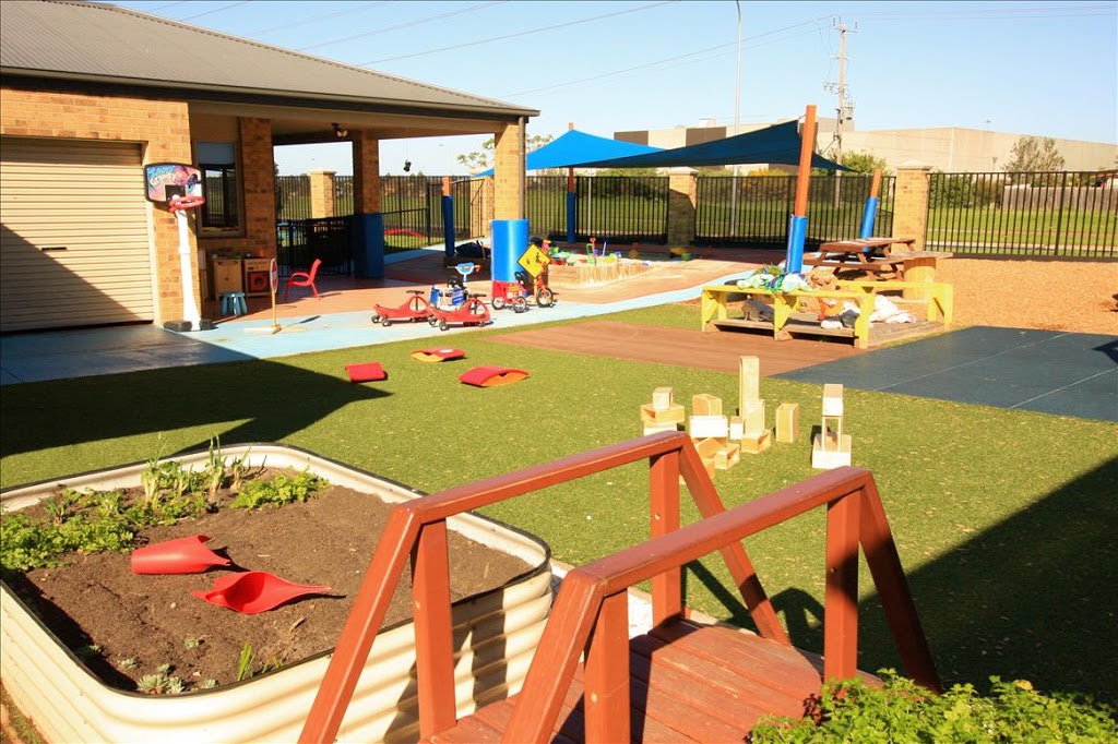 Rose Garden Sunshine Early Learning Centre | school | 19 Link Rd, Sunshine West VIC 3020, Australia | 1800413885 OR +61 1800 413 885