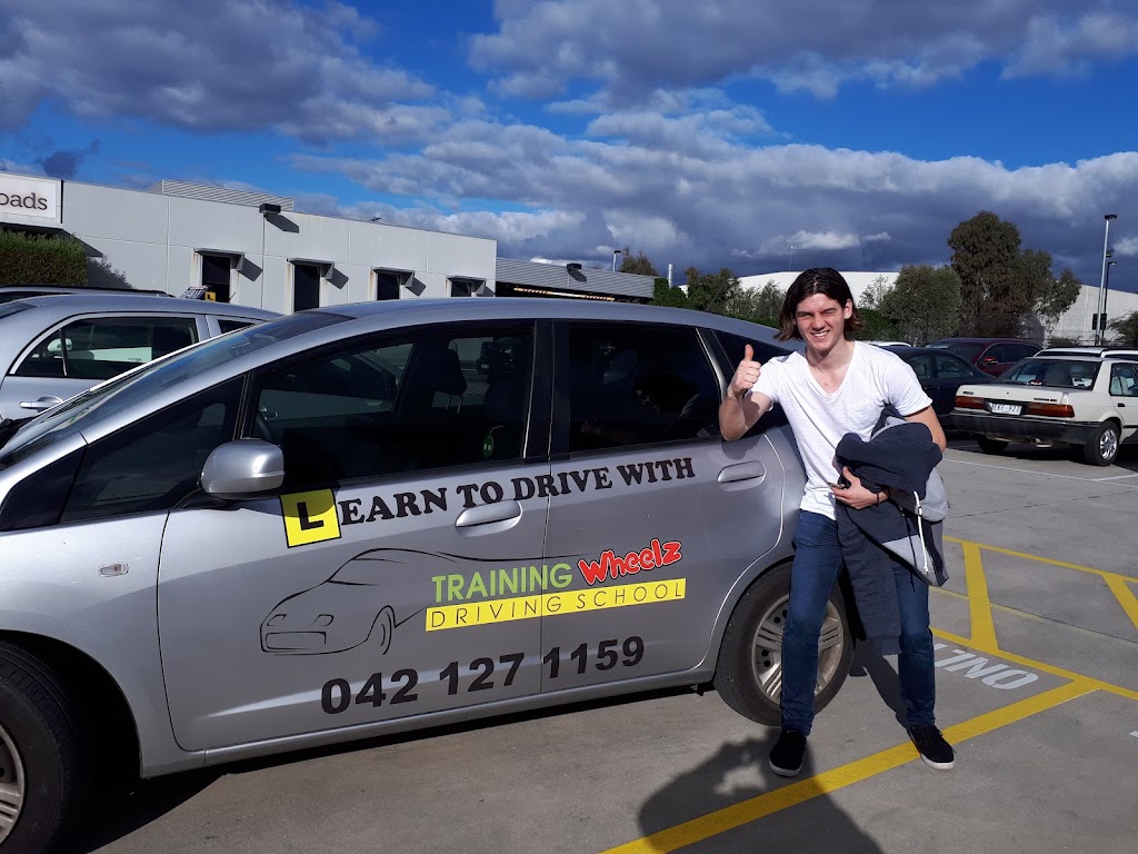 Training wheelz driving school | Weaver St, Doreen VIC 3754, Australia | Phone: 0421 271 159