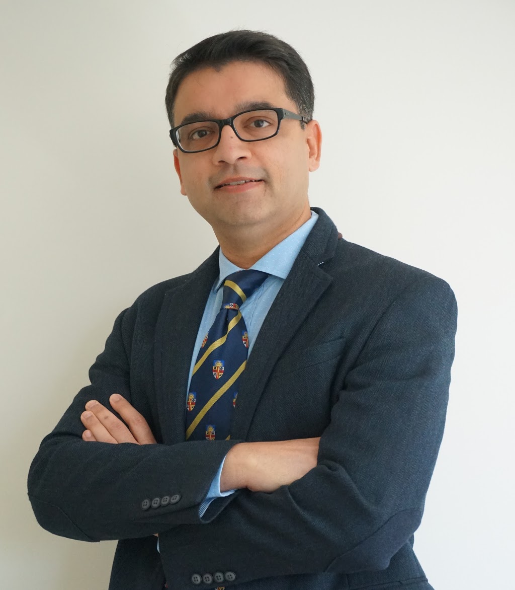 Dr Mahendra Meta (Hip & Knee Replacement Specialist Brisbane) | QOC (Queensland Orthopaedic Clinic), Plaza Chambers, Suite 24/15 Dennis Rd, Springwood QLD 4127, Australia | Phone: (07) 3208 5552