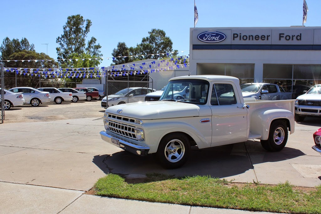 Pioneer Ford | car dealer | Caix Square, Robinvale VIC 3549, Australia | 0350264222 OR +61 3 5026 4222