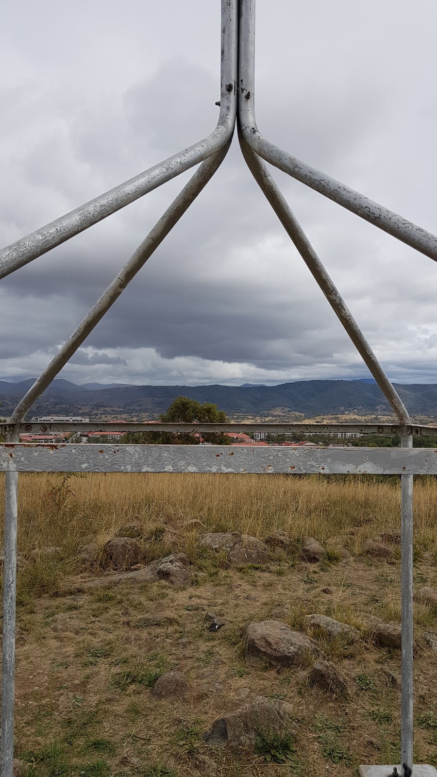 Oxley Hill | park | Oxley ACT 2903, Australia