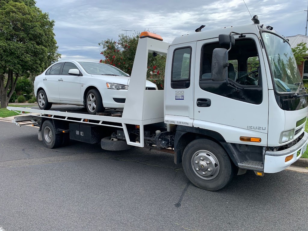 Elite Towing Laverton | Unit 4 - 5/22 Fiizgerarar Road, Laverton VIC 3026, Australia | Phone: 0488 882 300