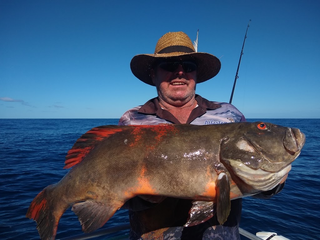 Truansea Charters | Harbour Esplanade, Burnett Heads QLD 4670, Australia | Phone: 0423 015 490