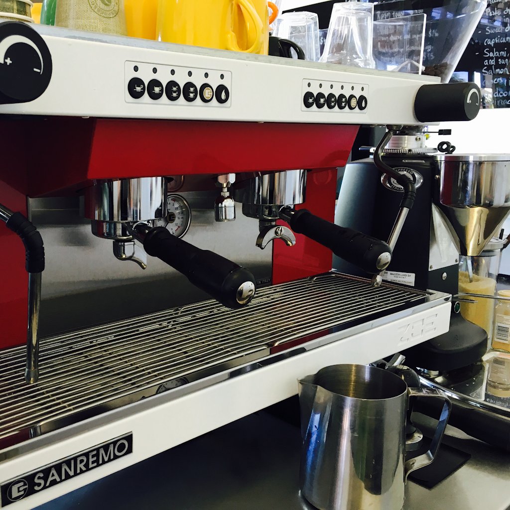 Toast Espresso Bar | 1/6 Neils St, Pialba QLD 4655, Australia | Phone: 0423 459 554