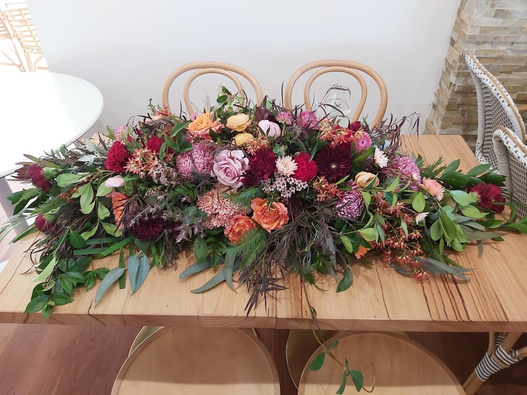 Forever Floral Designs | florist | 3/41 Brisbane Water Dr, Point Clare NSW 2250, Australia | 0427724851 OR +61 427 724 851