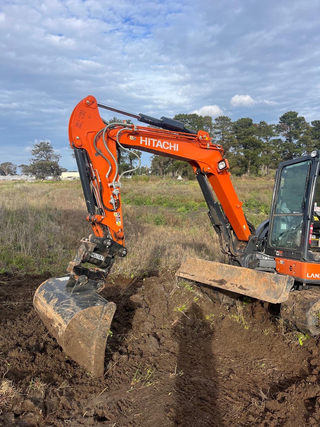 Melbourne tippers Pty Ltd | 2314 Epping-Kilmore Rd, Beveridge VIC 3753, Australia | Phone: 0452 469 425