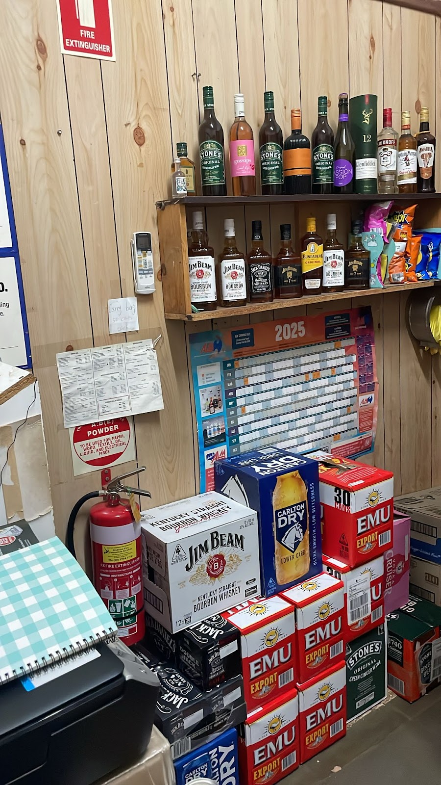 Meekatharra - Bottle Shop | 54 Main St, Meekatharra WA 6642, Australia | Phone: 0410 806 484