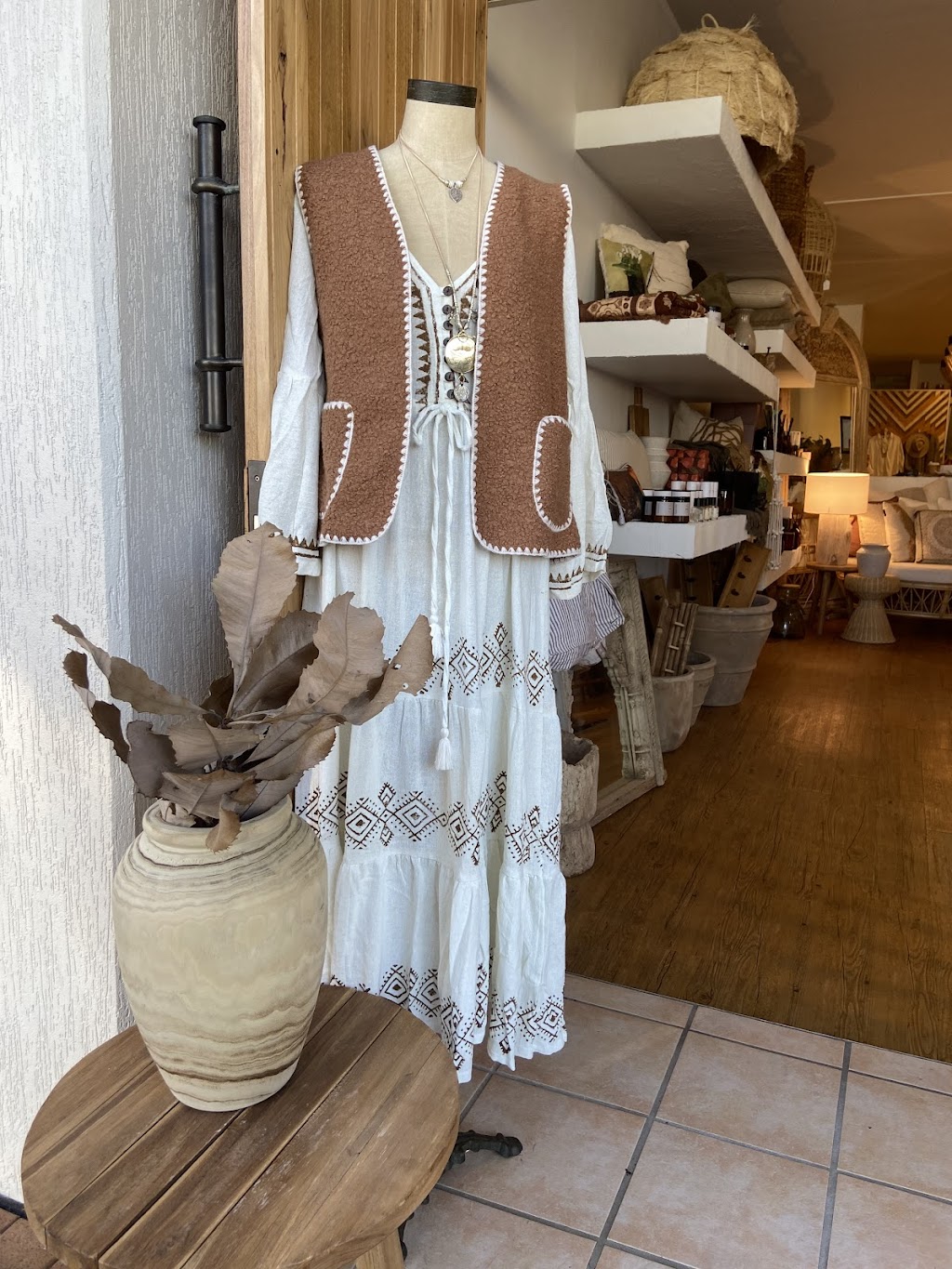 Elements of Design | 4a/2 Murray St, Port Macquarie NSW 2444, Australia | Phone: (02) 6586 0900