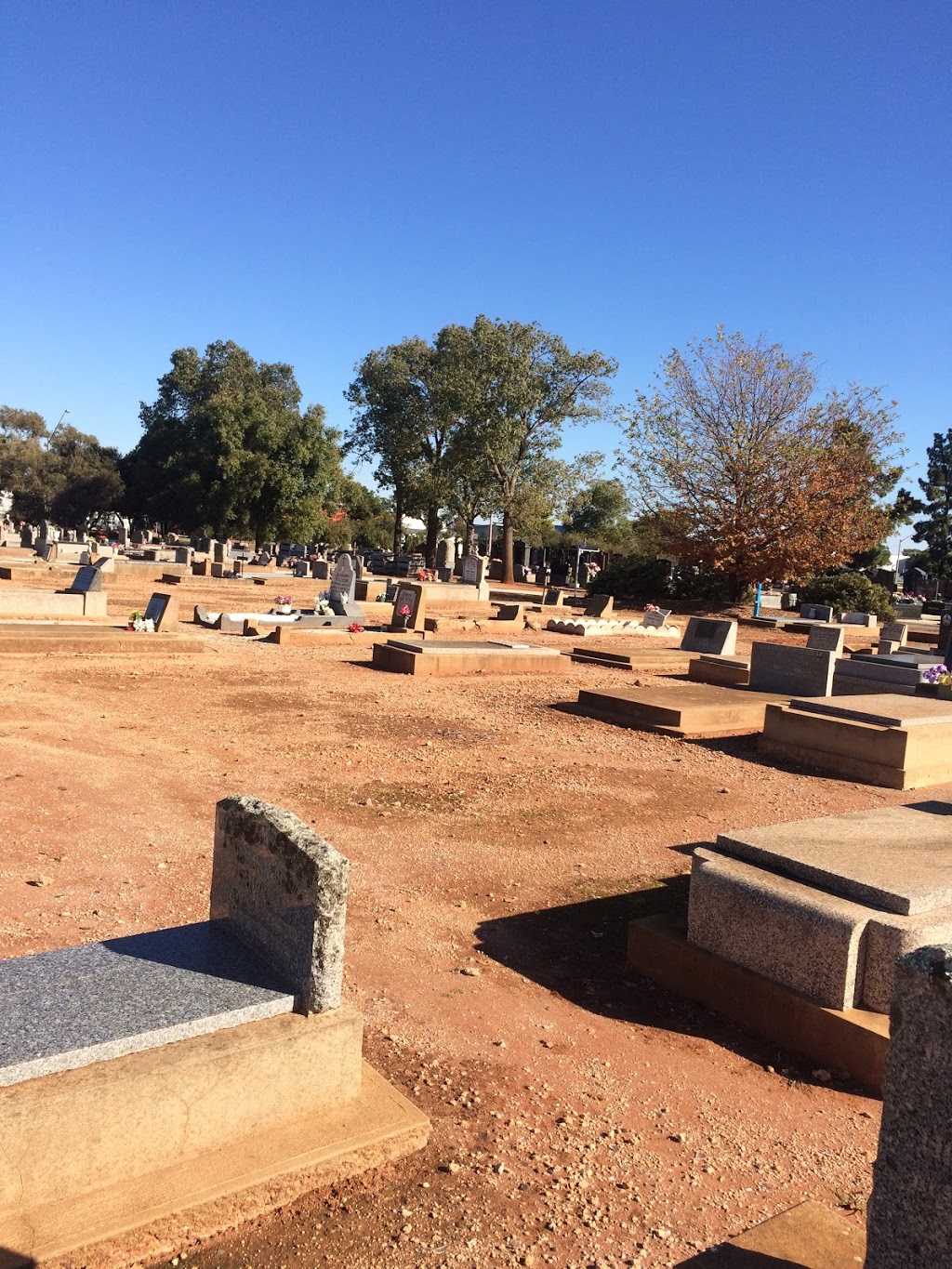 Griffith General Cemetery | 83-111 Wakaden St, Griffith NSW 2680, Australia | Phone: (02) 6962 8100